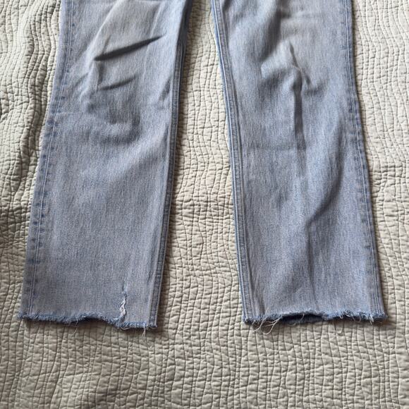 Abercrombie & Fitch The 90s Straight Ultra High Rise Jean Light Wash 26 2R - Picture 6 of 6